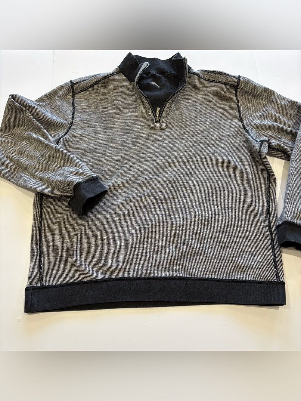 Tommy Bahama Men’s Reversible Quarter Zip Pullover Gray Black L Approx